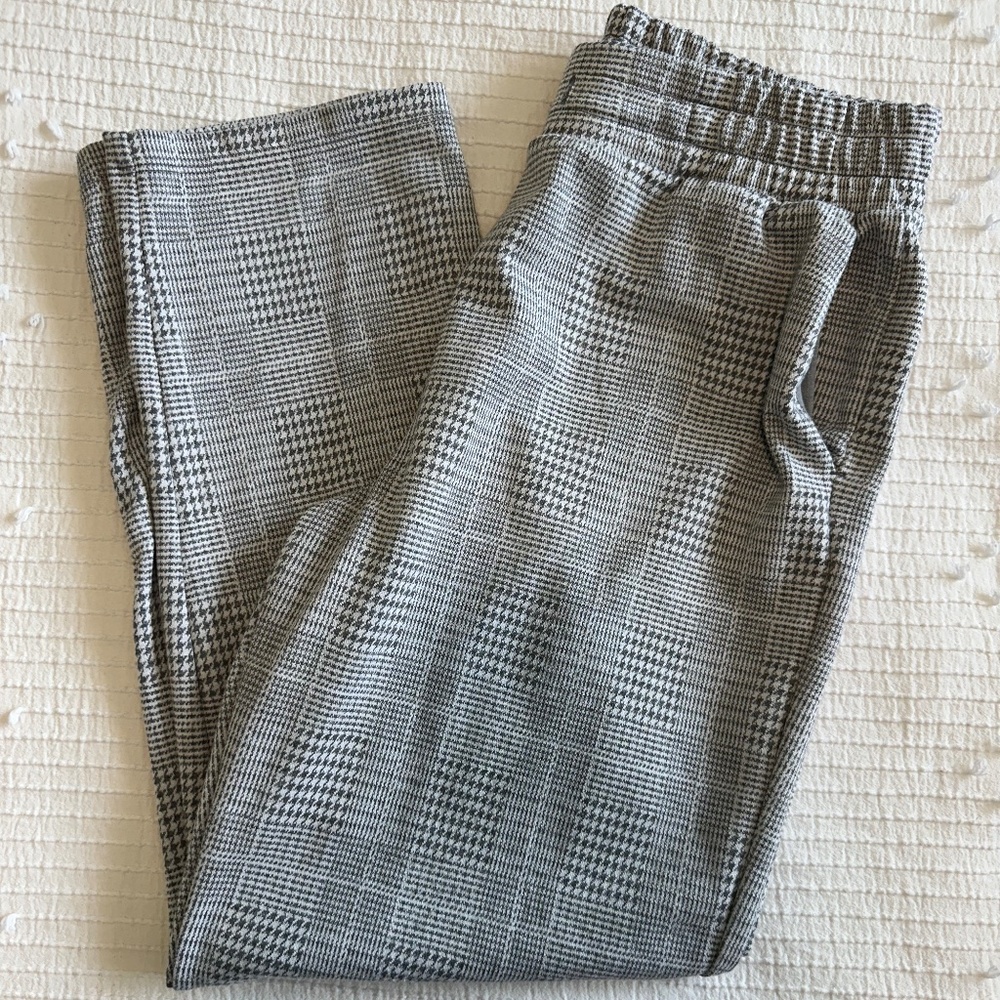 Grey Elastic Waist Pants with Pockets - A New Day